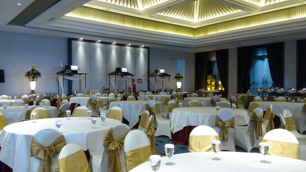 Swiss-Belinn Saripetojo Solo מראה חיצוני תמונה